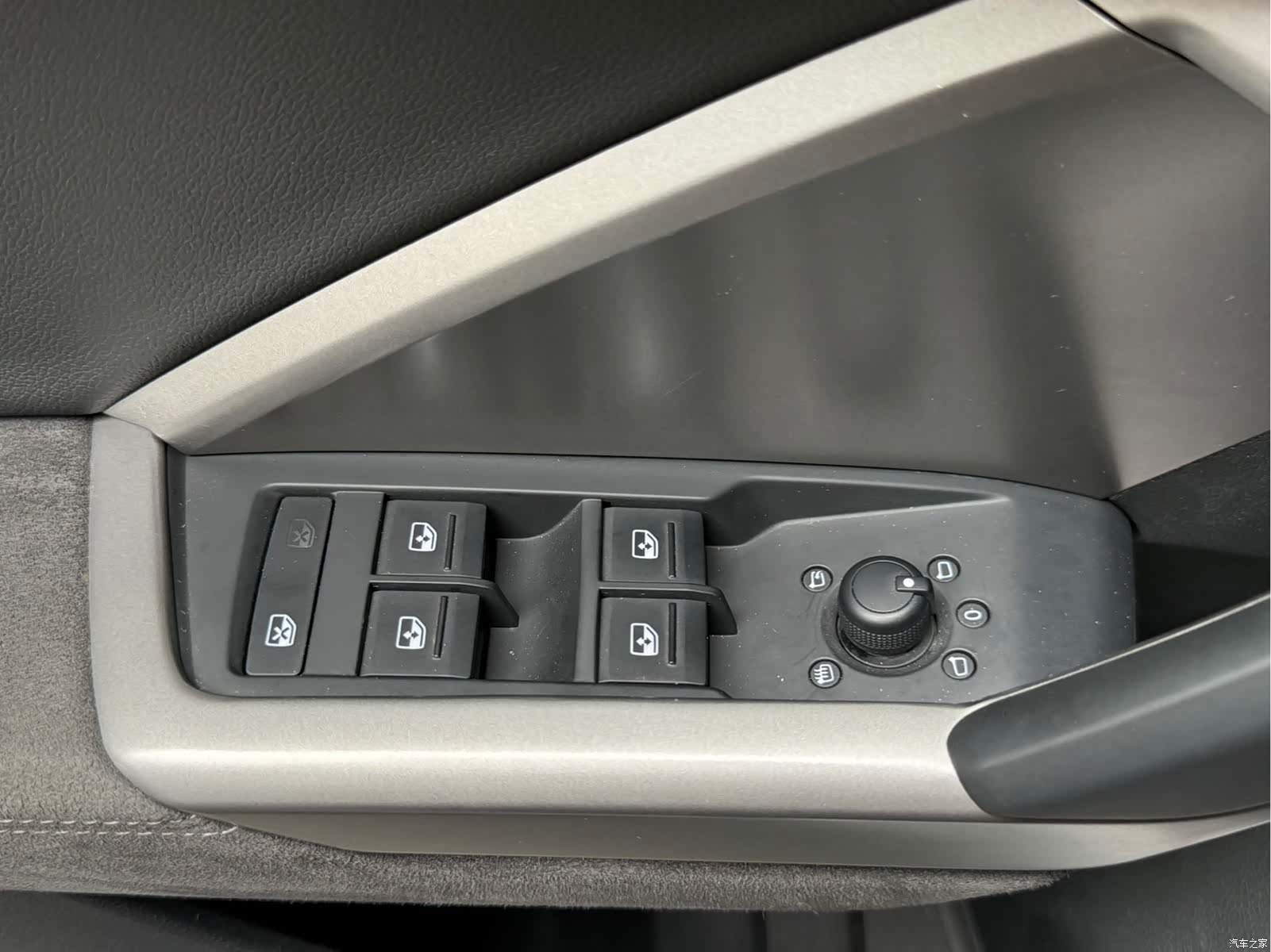 Audi Q3, 2023 16