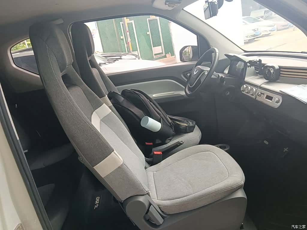 Wuling MINIEV, 2022 25