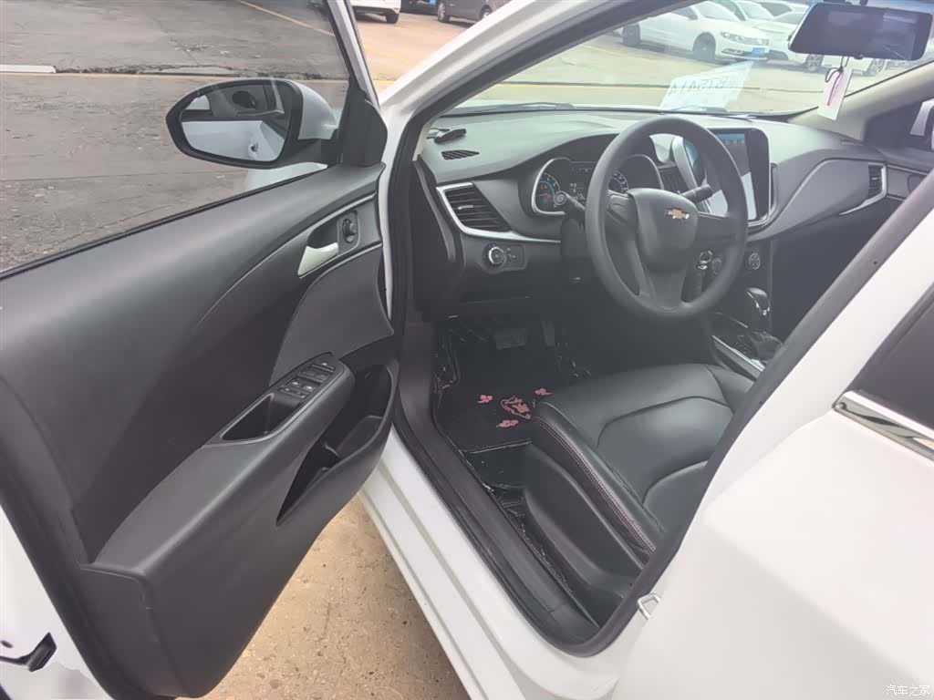 Chevrolet 320, 2018 16