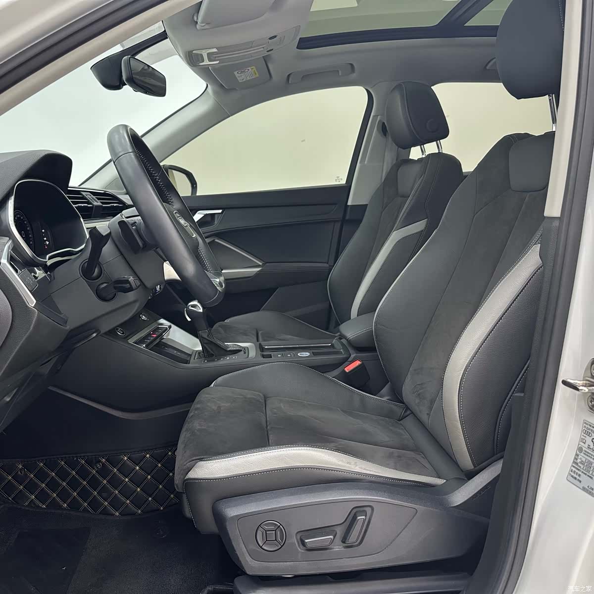 Audi Q3, 2022 7