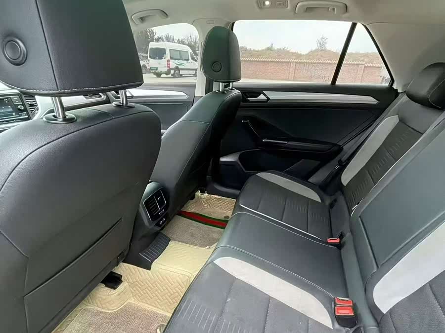 Volkswagen T-ROC 2021, фото 6