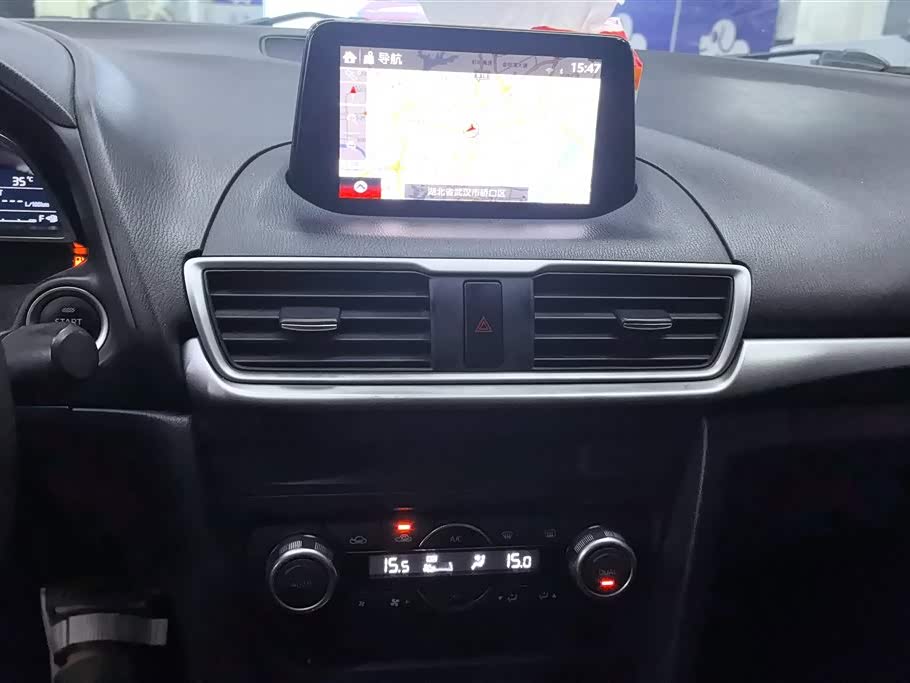 Mazda 3 Angkesaila Mazda 3 Angkesaila
