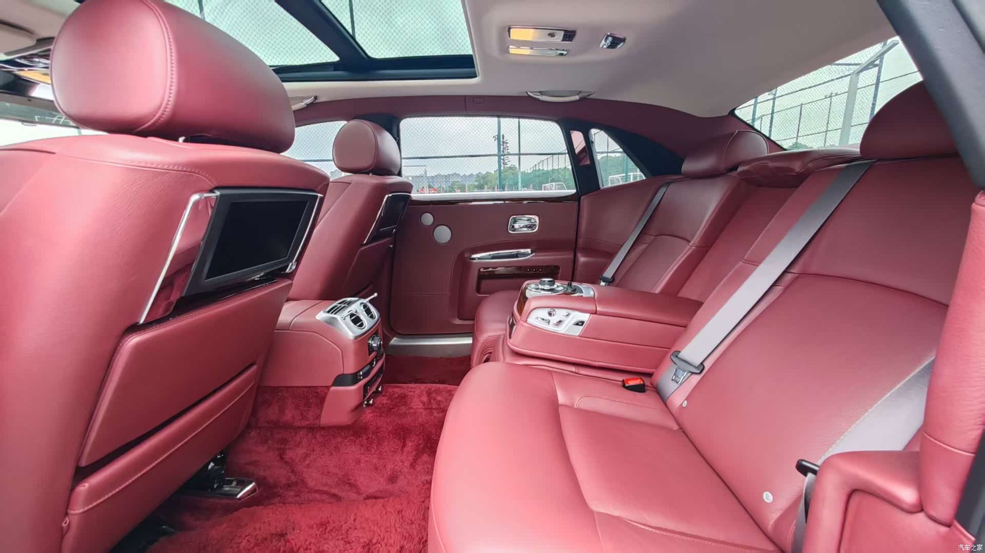 Rolls-Royce Ghost, 2012 12