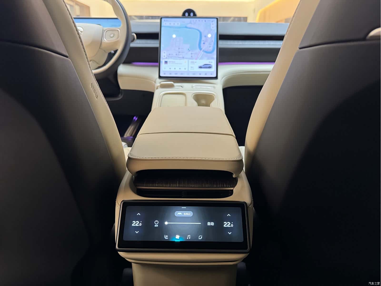 NIO ES6, 2024 16