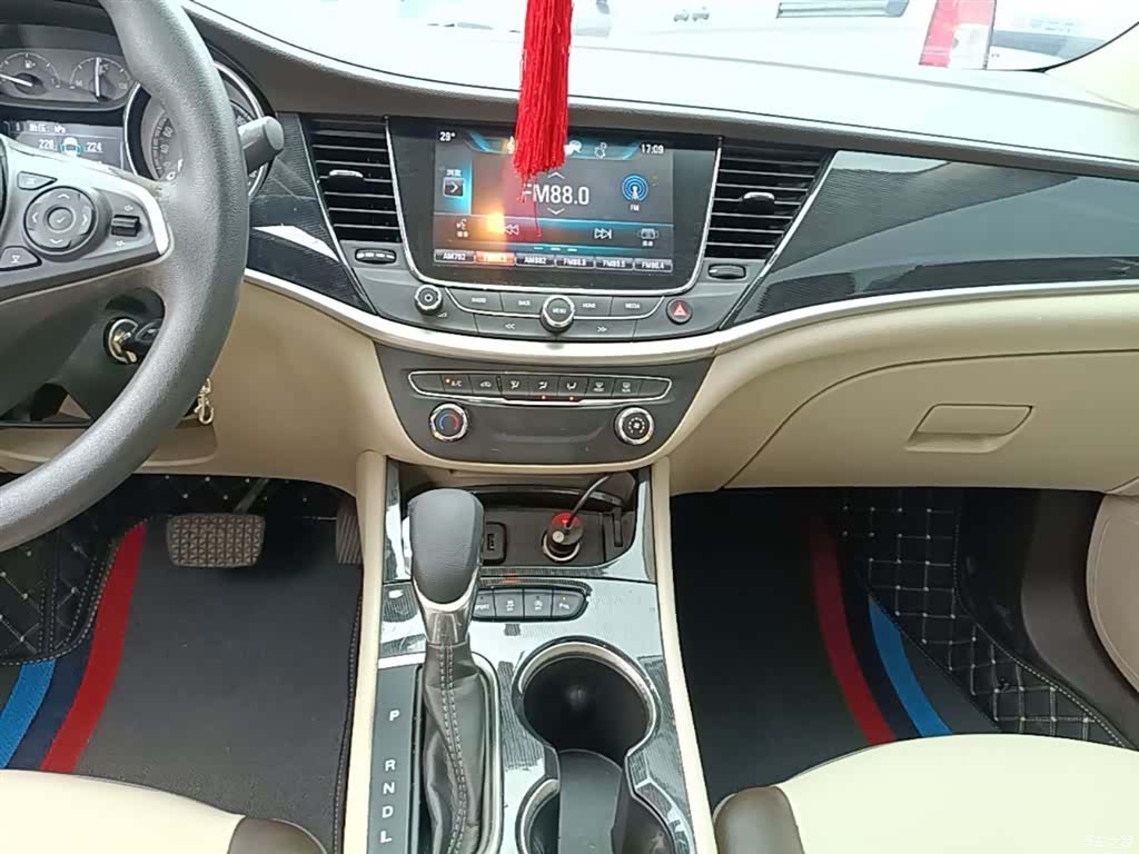 Buick Verano, 2017 13