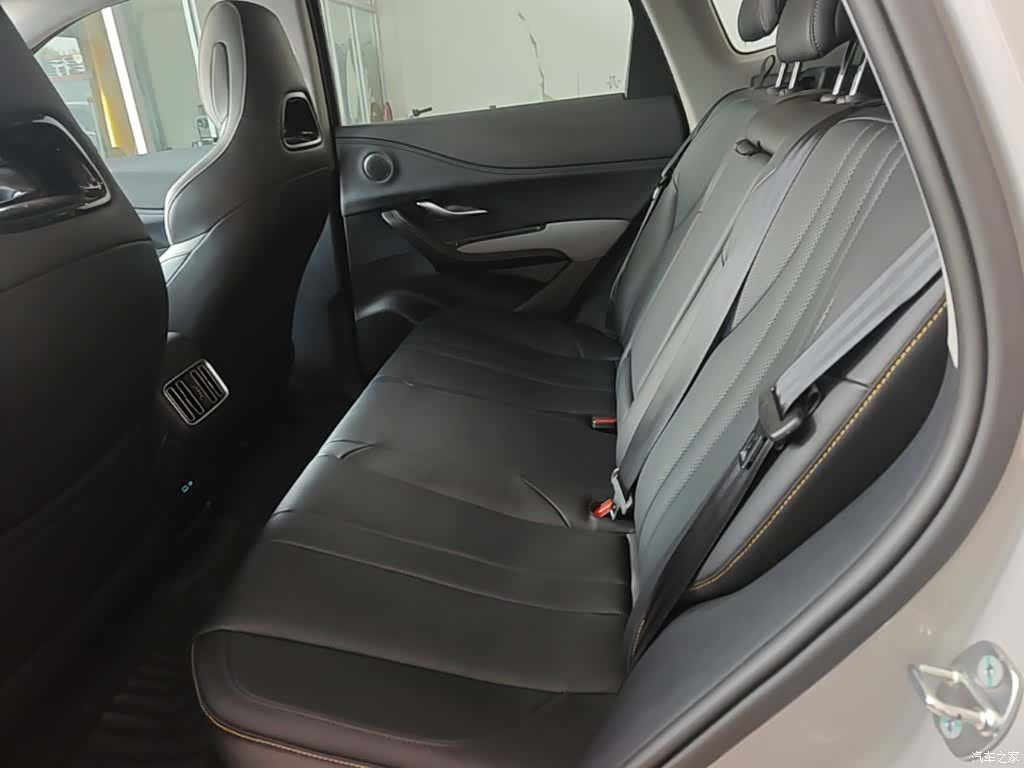 BYD HiAce, 2024 17