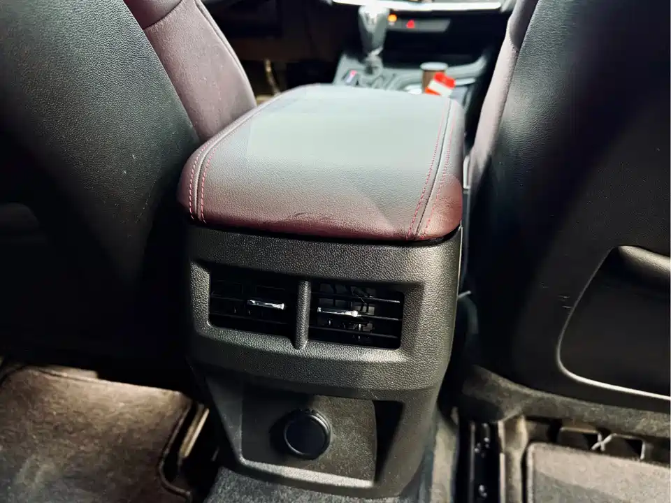 Cadillac CT4