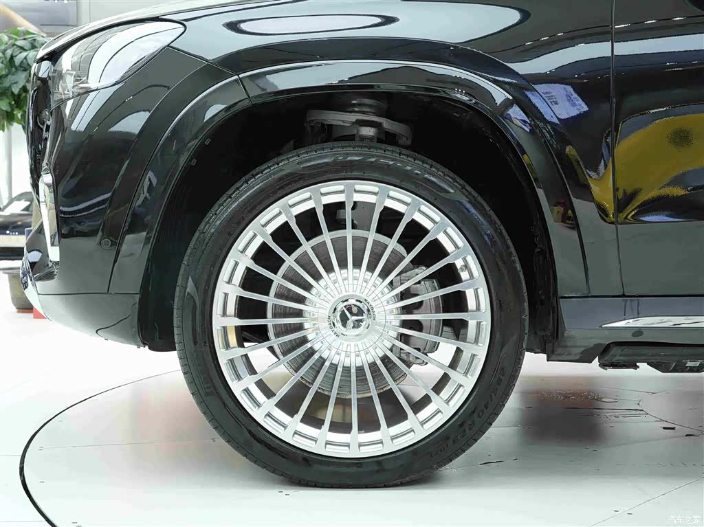 Mercedes-Benz GLS, 2023 20