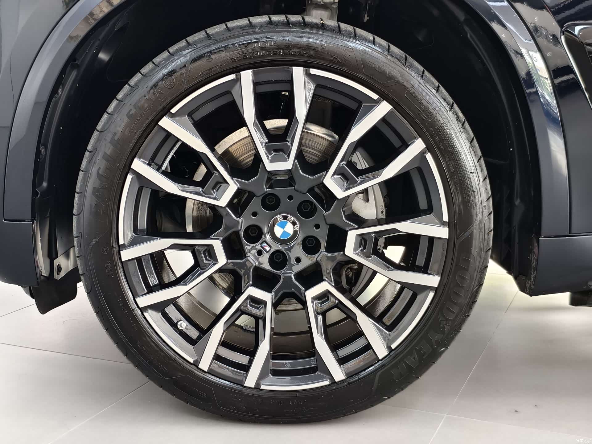 BMW X5, 2025 18