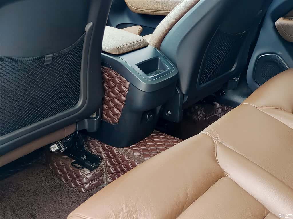Volvo XC60, 2022 9