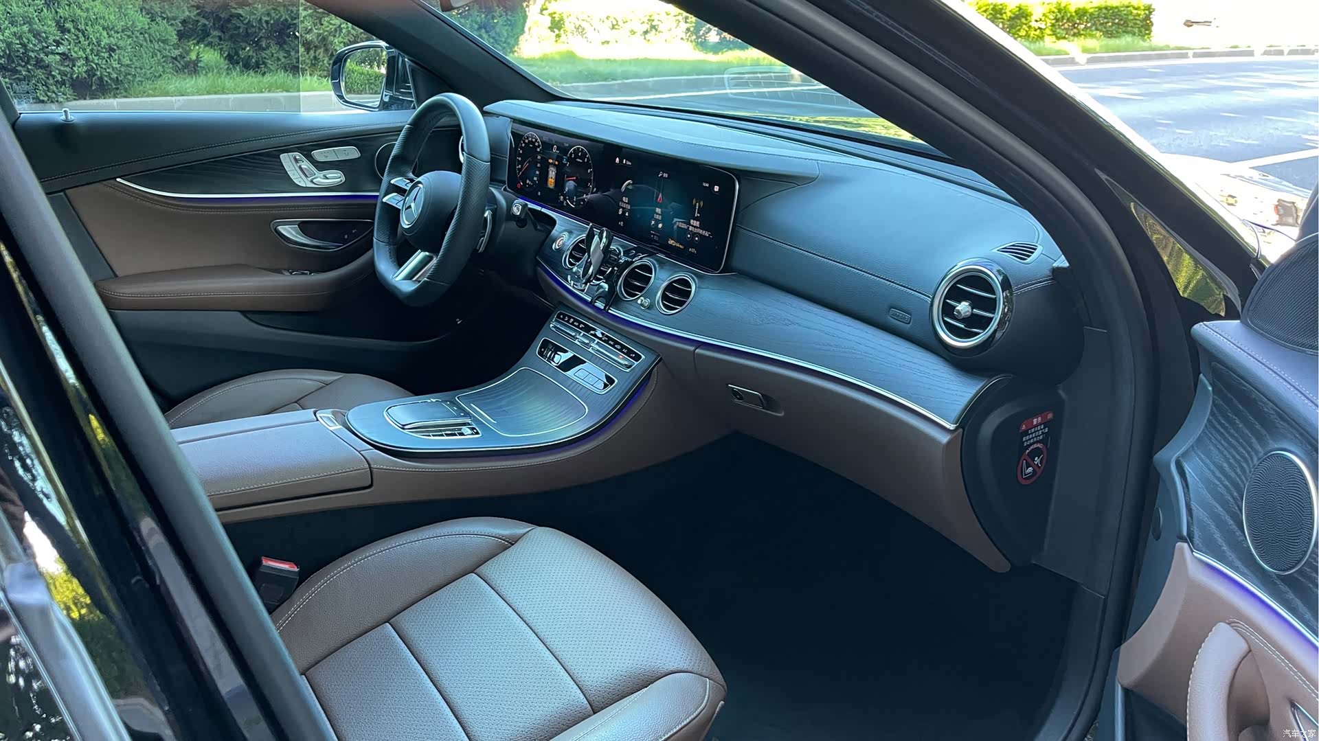 Mercedes-Benz E-Class, 2022 9