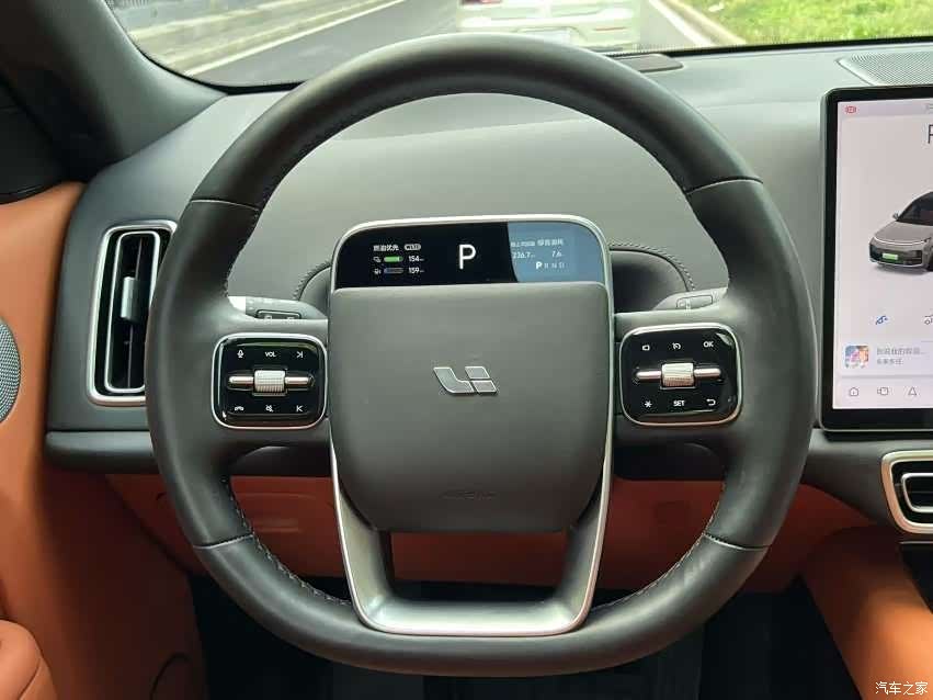 Li Auto L8, 2023 8