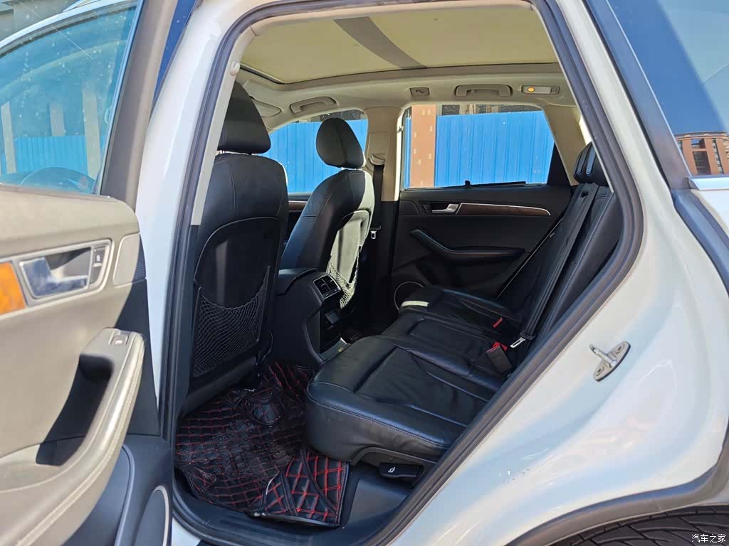 Audi Q5, 2010 11