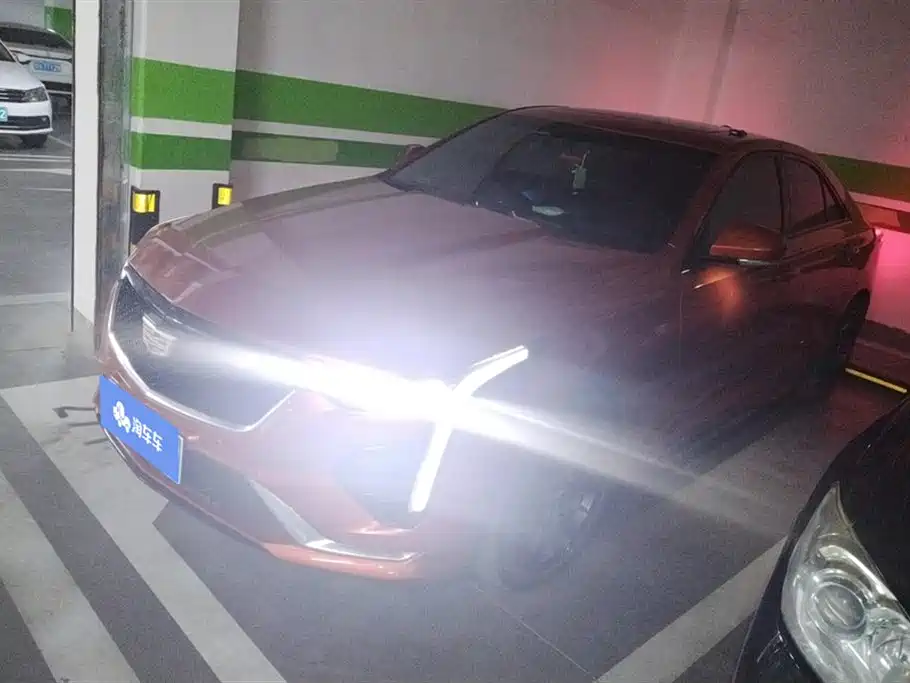 Cadillac CT4