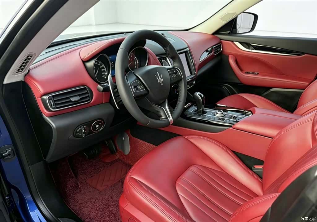 Maserati Levante, 2018 4