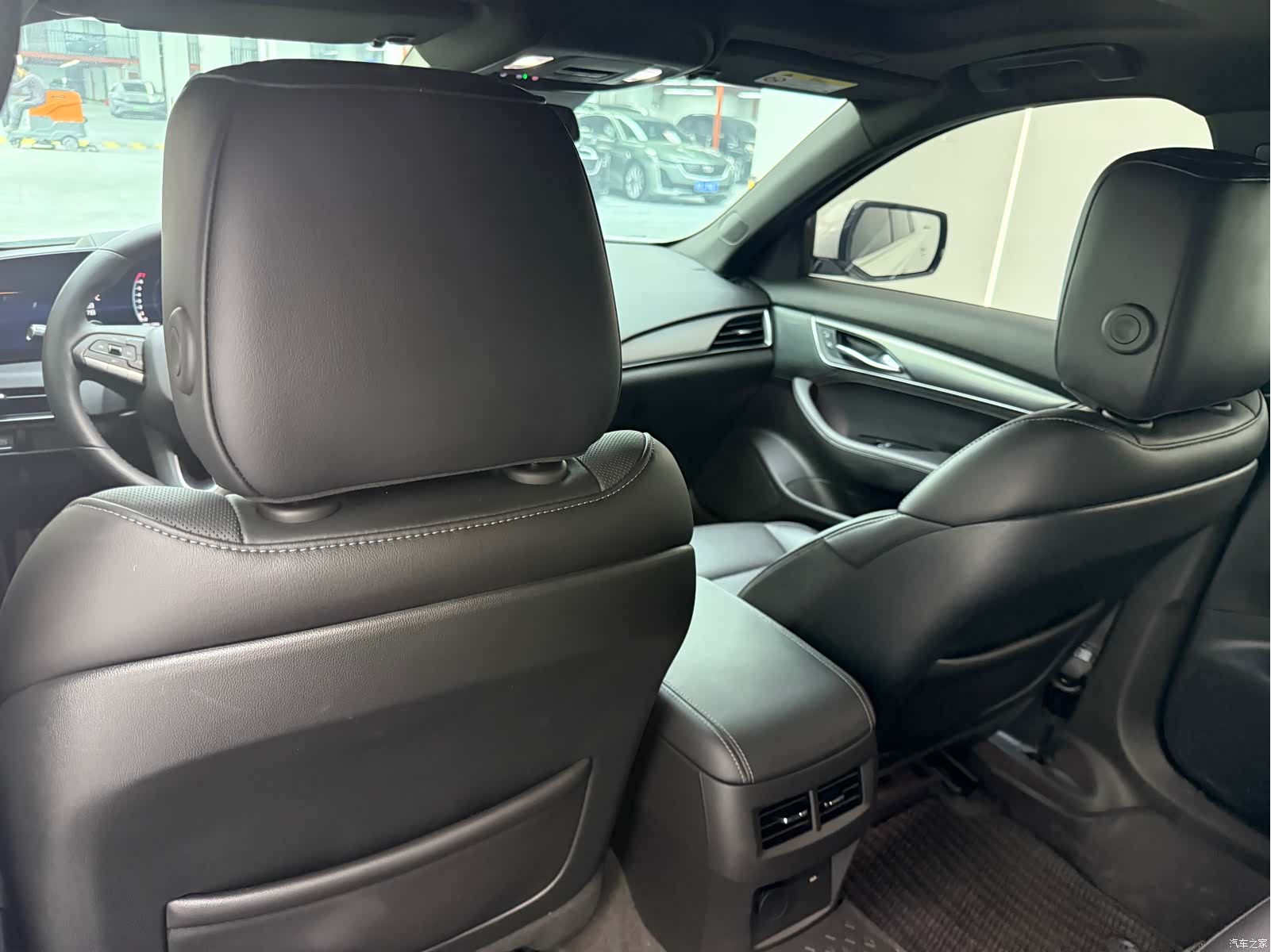 Cadillac CT5, 2024 7