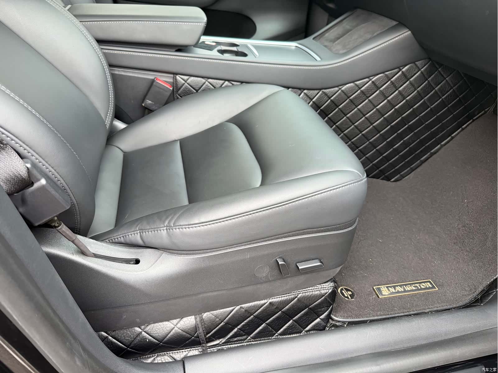 Tesla Model Y, 2021 13