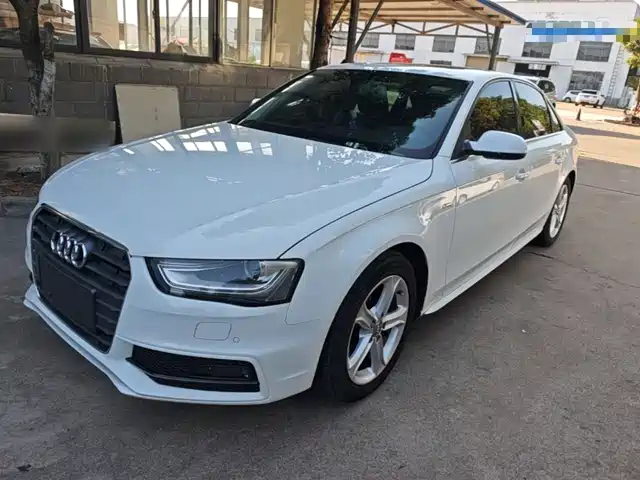 Audi A4L 2015 — купить из Китая под заказ