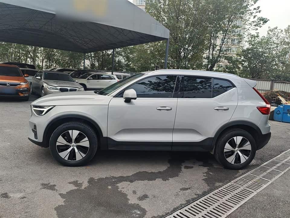Volvo XC40