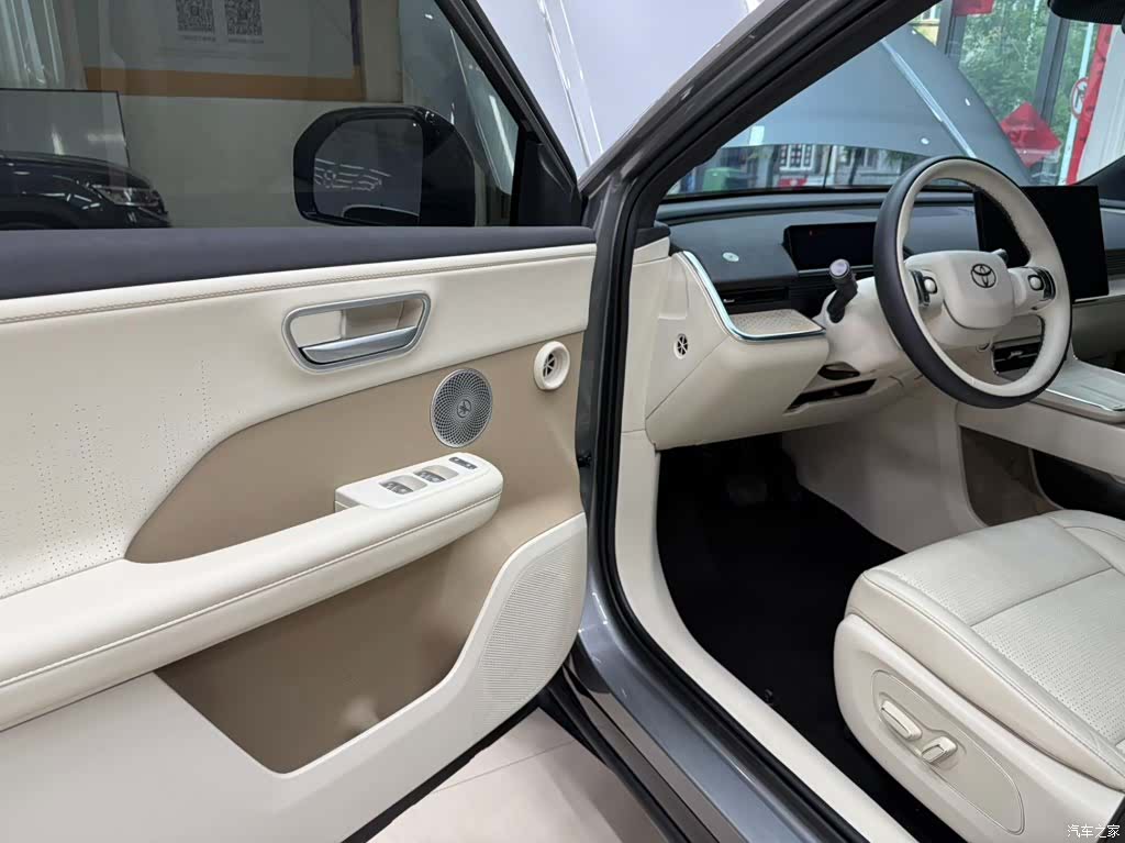 Toyota 3X, 2025 8