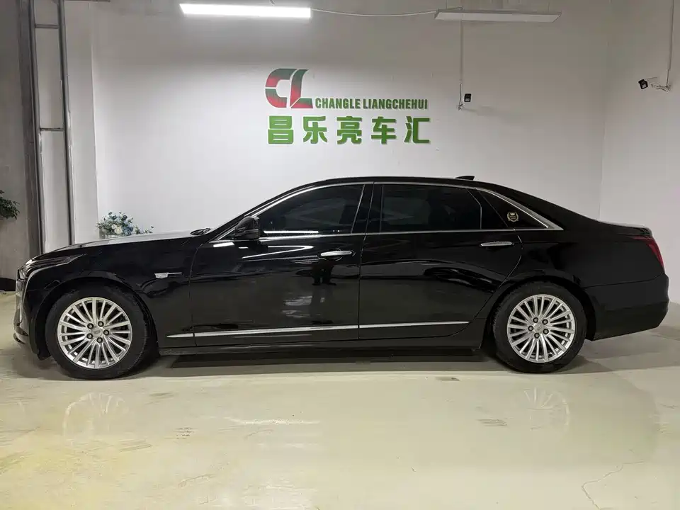 Cadillac CT6