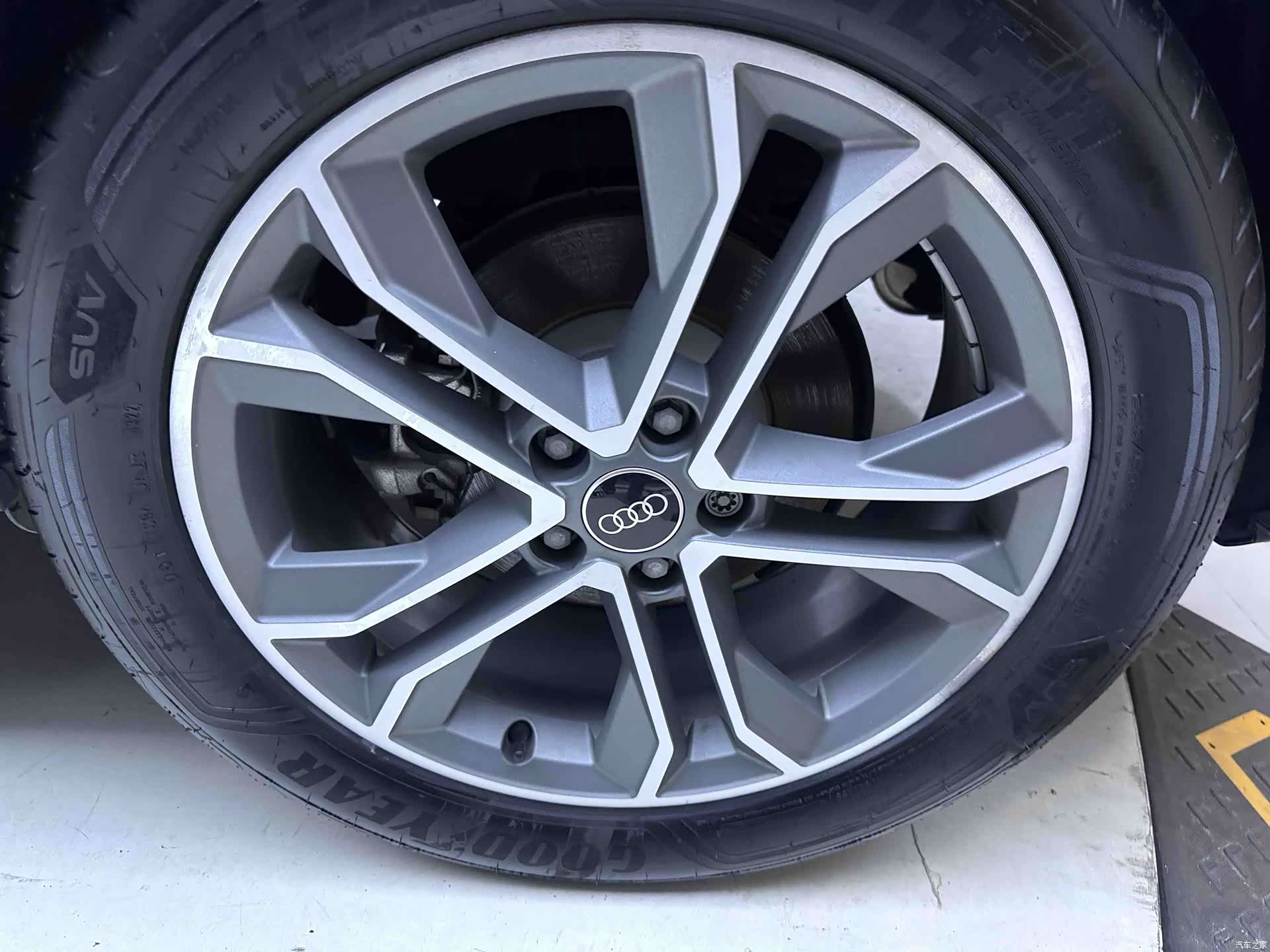 Audi Q3, 2023 22