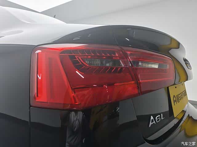 Audi A6L, 2014 16