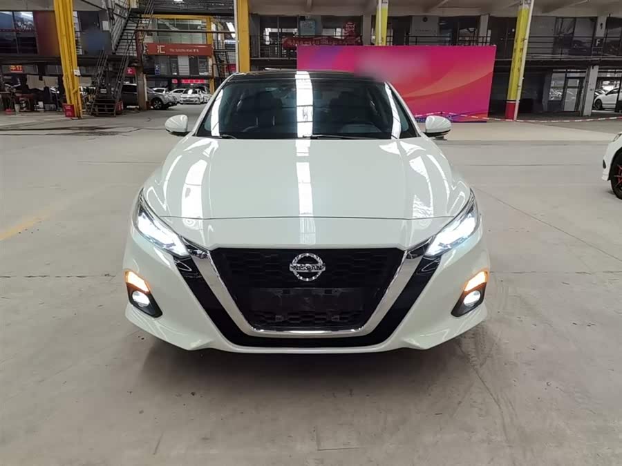Nissan Altima 2020, фото 3