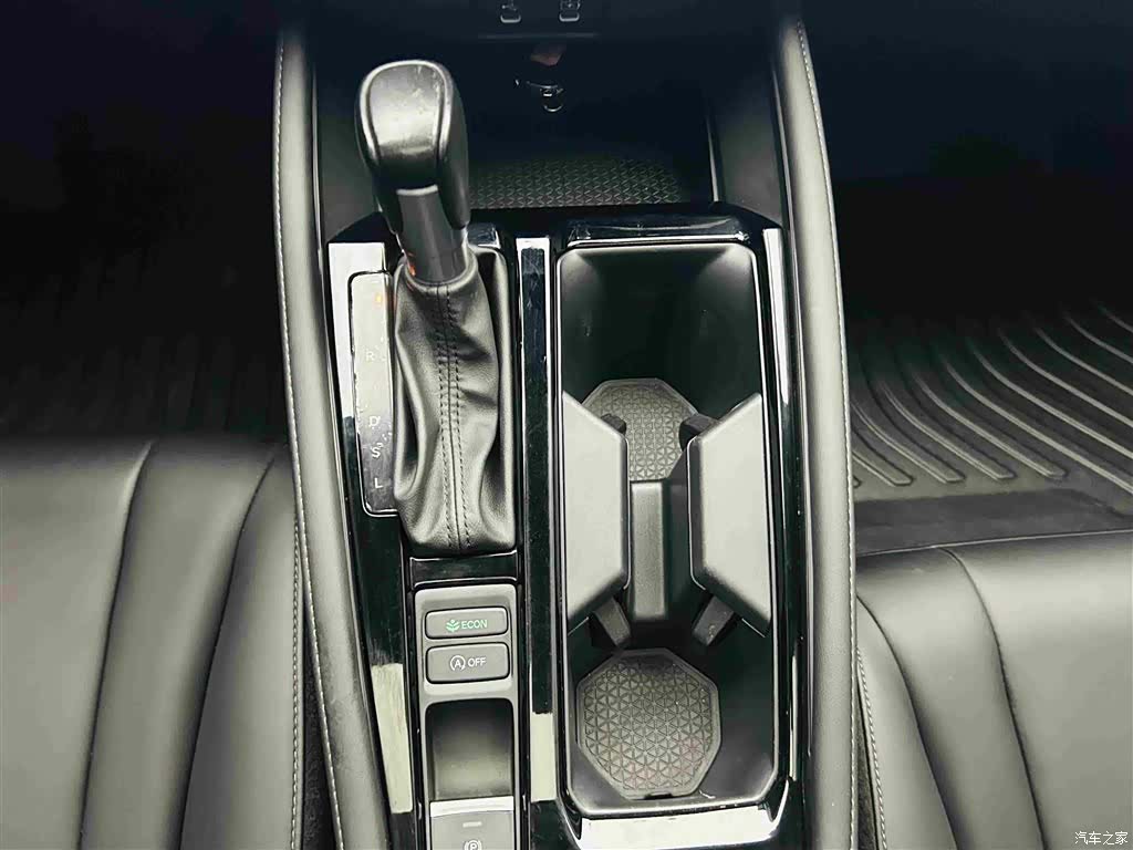 Honda Accord, 2023 17