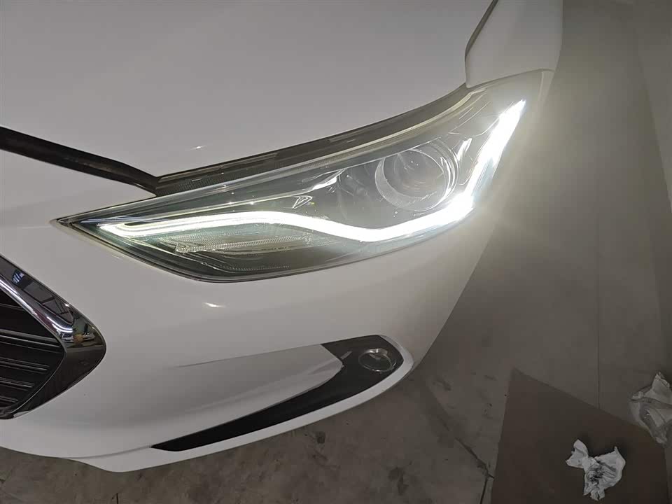 Hyundai Lead