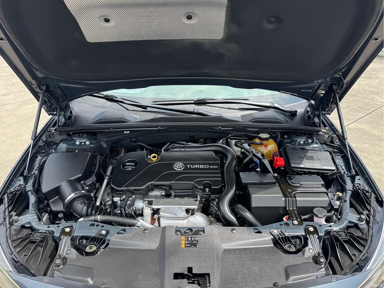 Buick Regal, 2019 11