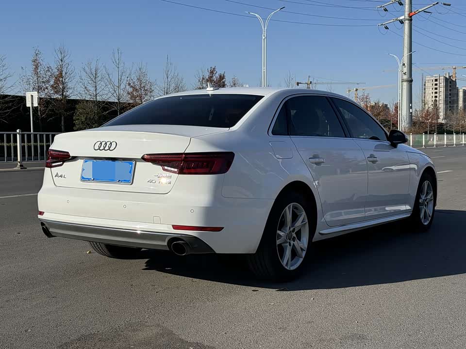 Audi A4L
