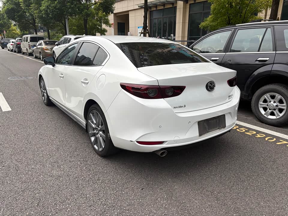 Mazda 3 Angkesaila Mazda 3 Angkesaila