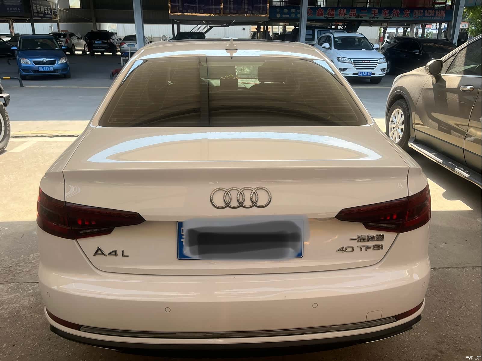 Audi A4L, 2018 6