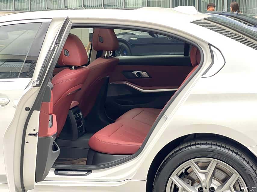 BMW i3, 2024 все фото
