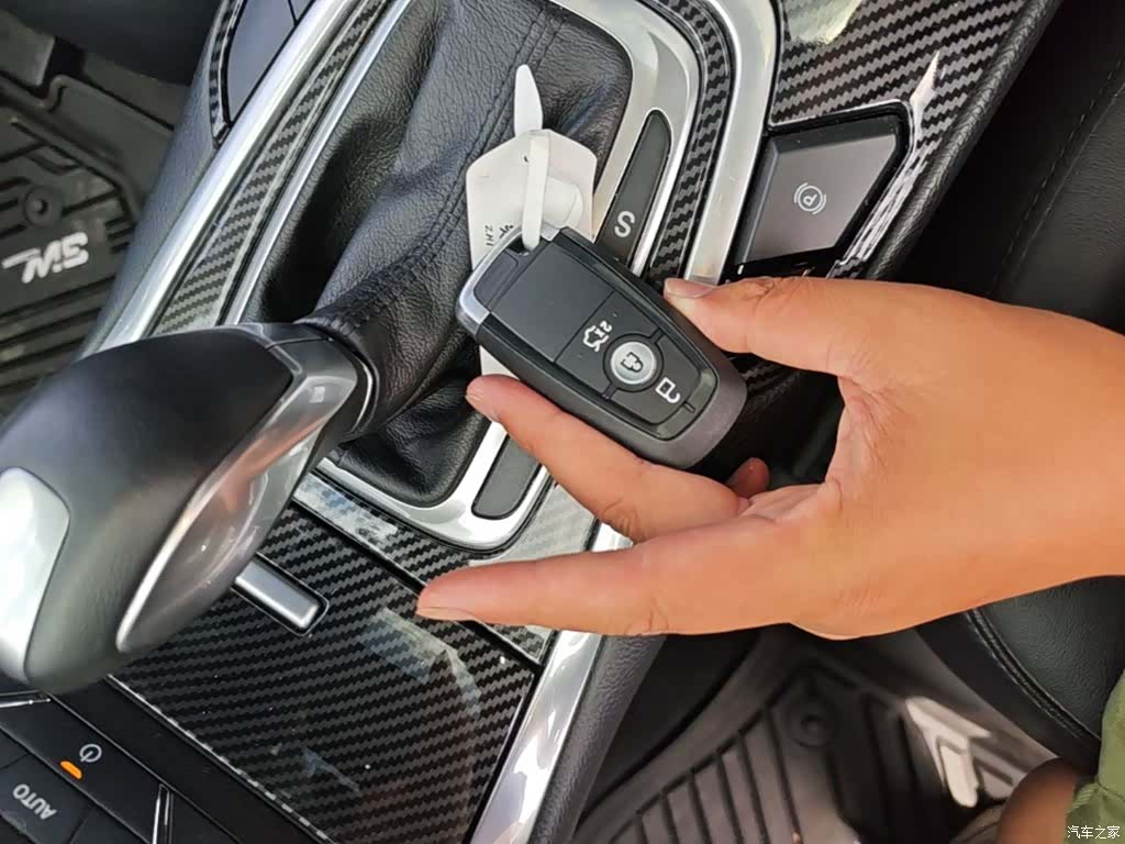 Ford Edge, 2019 17