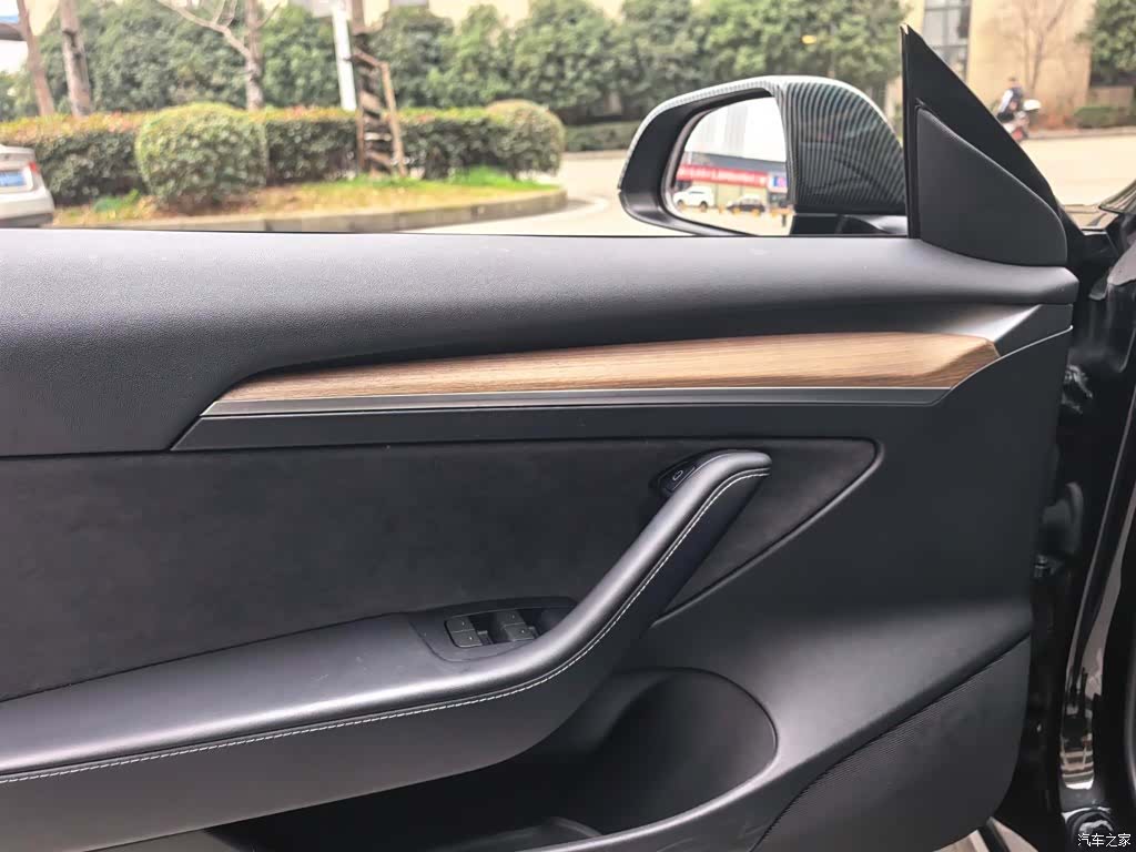 Tesla Model 3, 2021 12