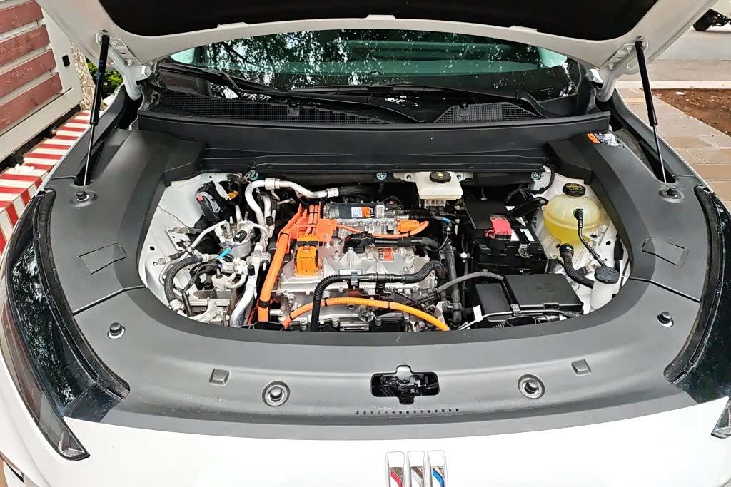 Buick E5, 2025 10