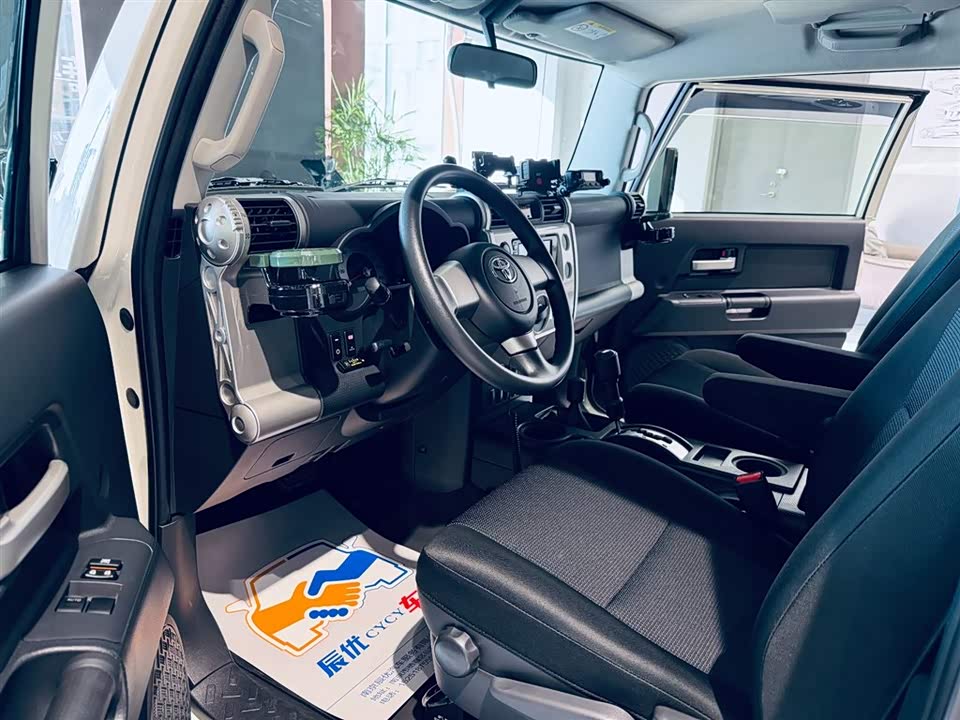Toyota FJ Cool Luze