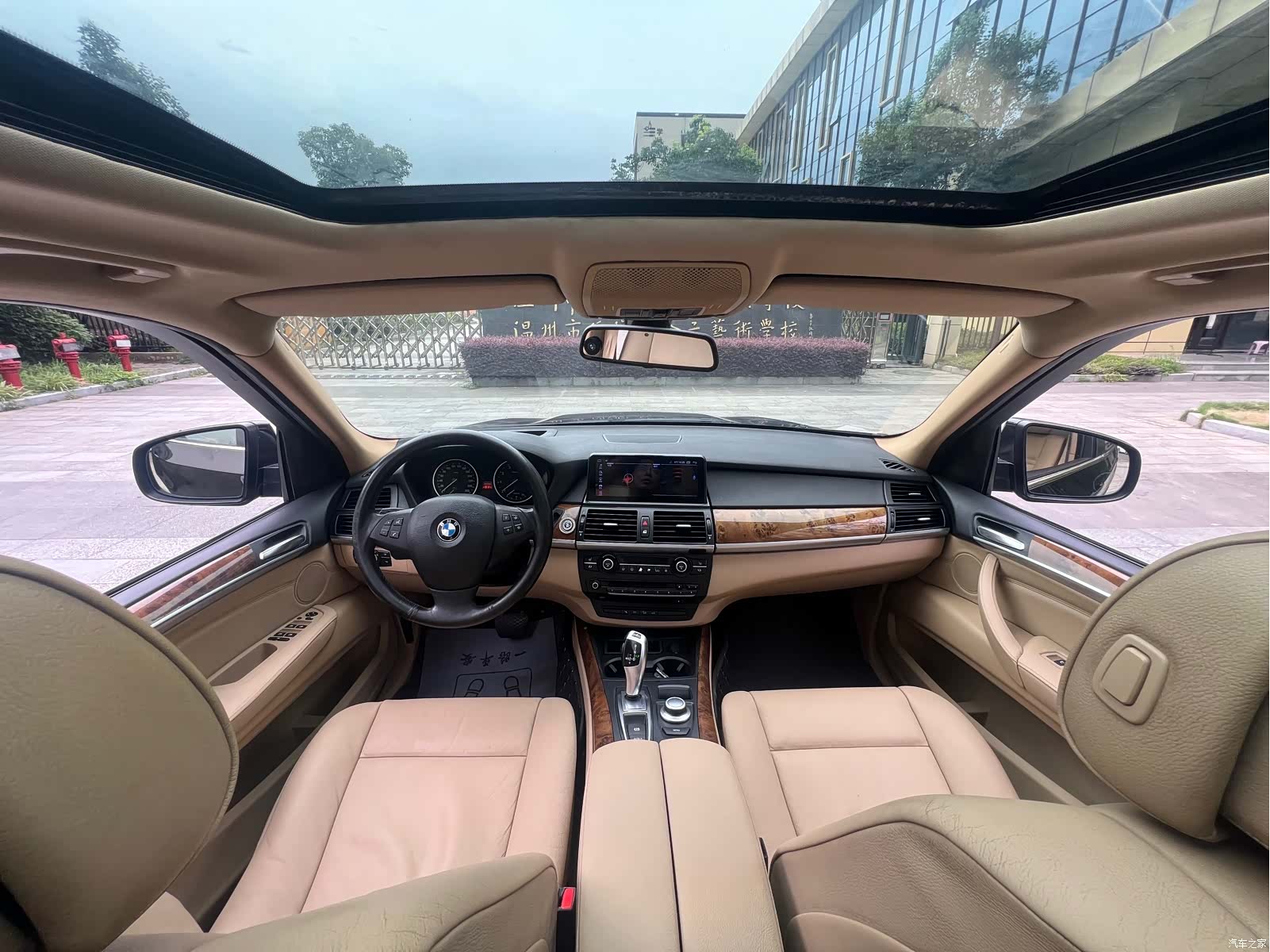 BMW X5, 2009 10