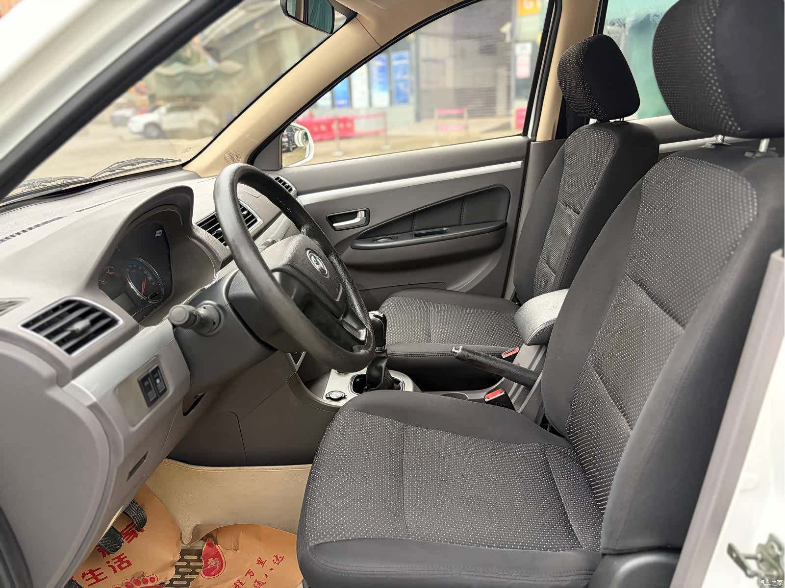 DongFeng 360, 2015 4