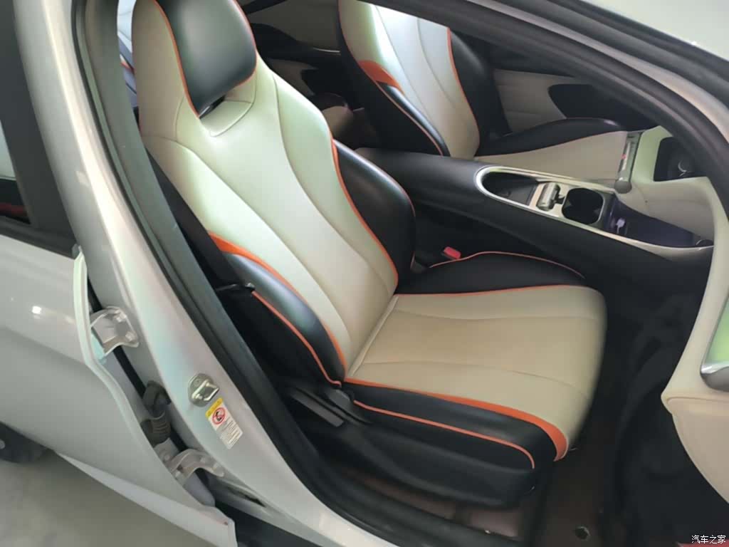 BYD Dolphin, 2021 25