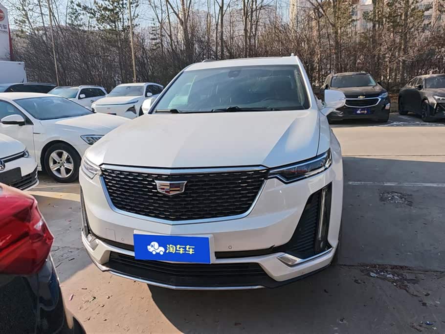 Cadillac XT6