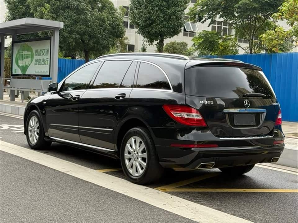 Mercedes-Benz R-class