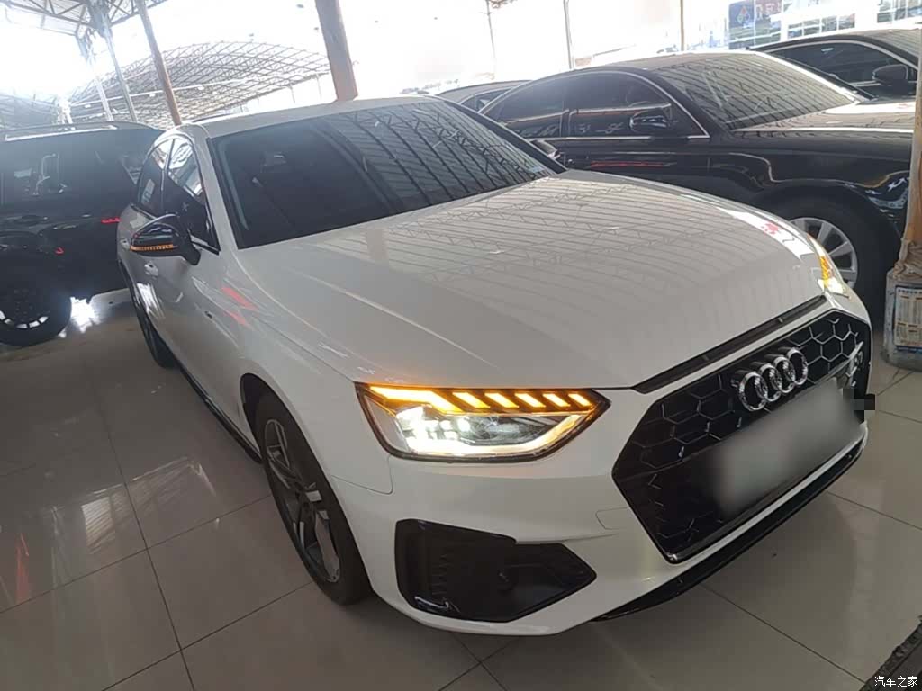 Audi A4L, 2022 4