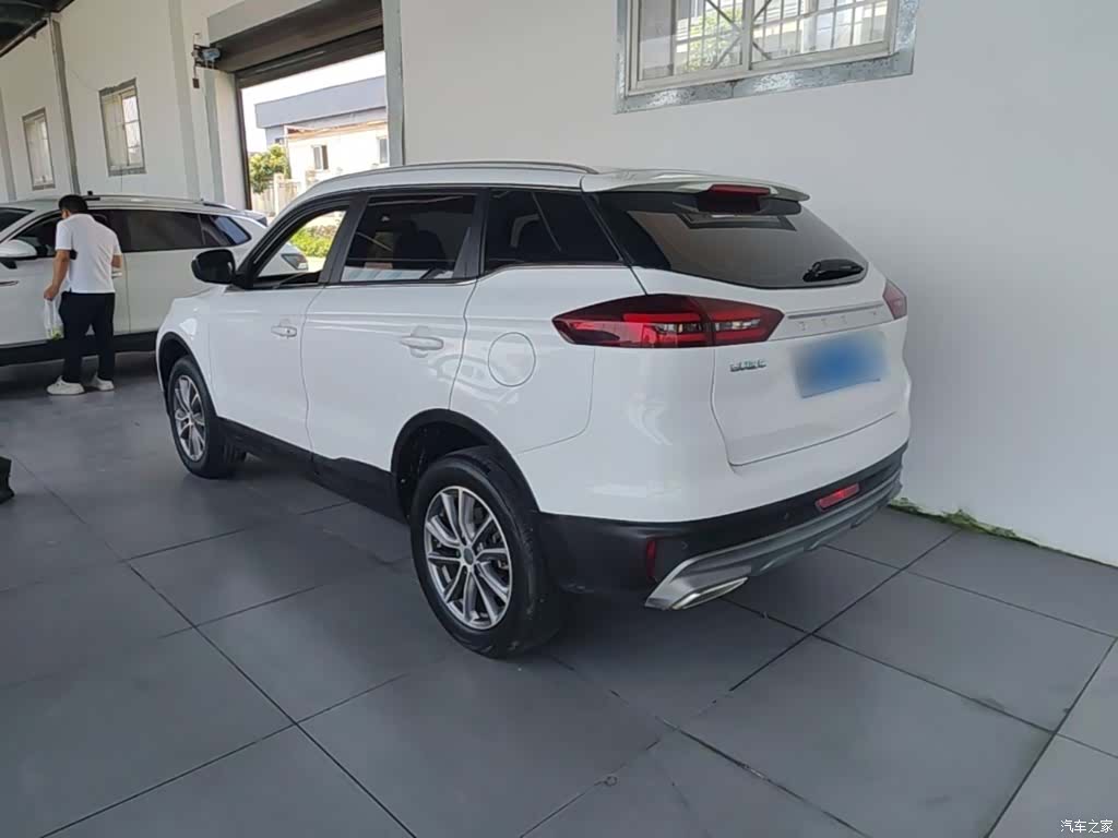 Geely Boyue, 2021 все фото