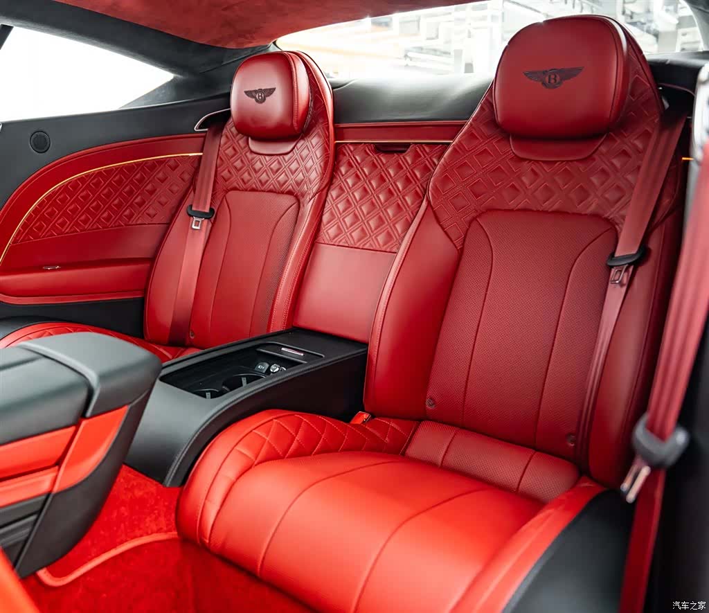 Bentley Continental GT, 2022 11