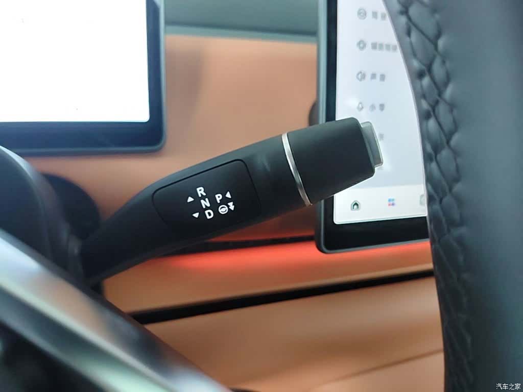Leapmotor C10, 2025 14