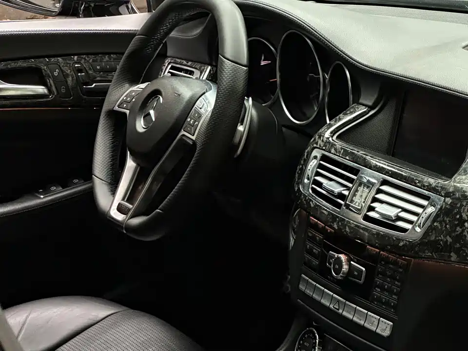 Mercedes-Benz CLS AMG