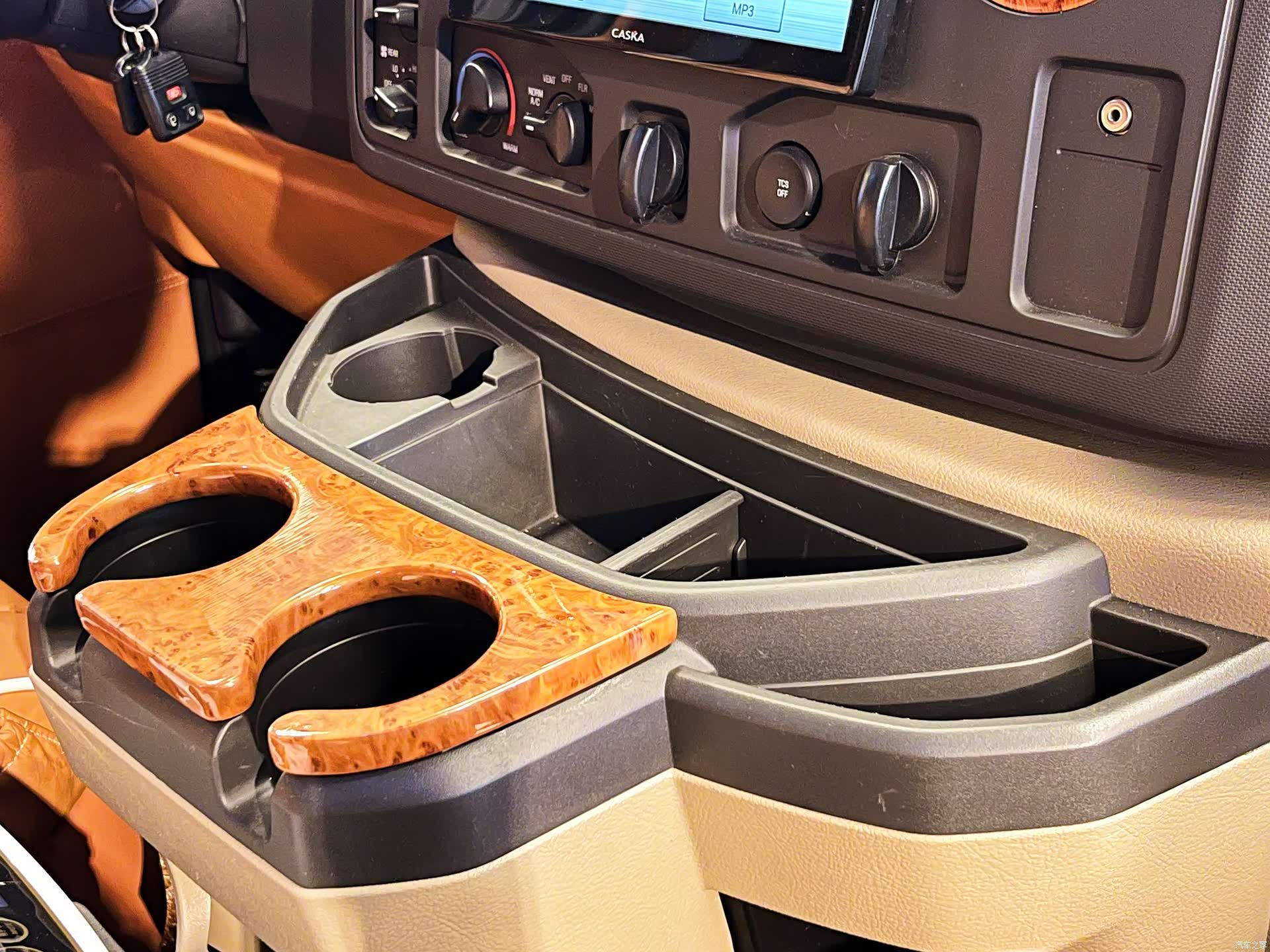 Ford E350, 2016 10